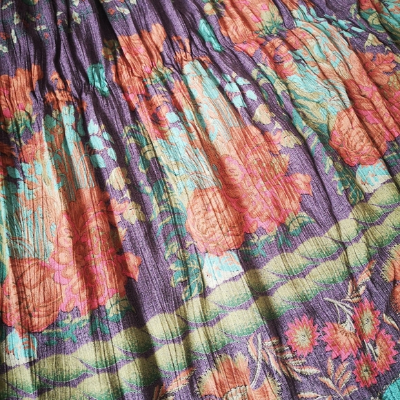 Gorgeous vintage boho floral skirt - Picture 5 of 7